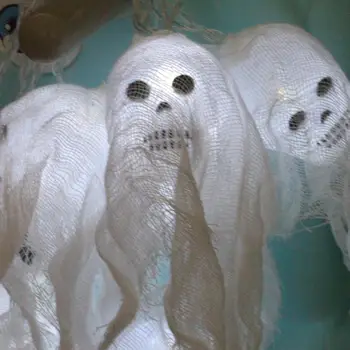 

16.4ft/20LED Scary Skull Shaped String Lights LED Garland Halloween Decorative Light Creative Party Hanging Decorations Supplies