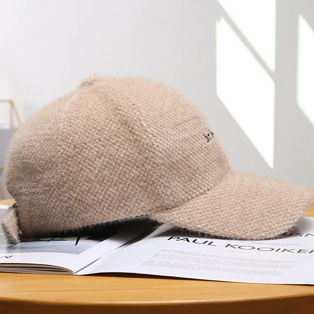 Khaki White Winter Cashmere Baseball Cap for Men Letter Luxury Brand Women Caps Outdoor Sports Golf Hat Casquette Femme baseball cap baseball caps baseball hats