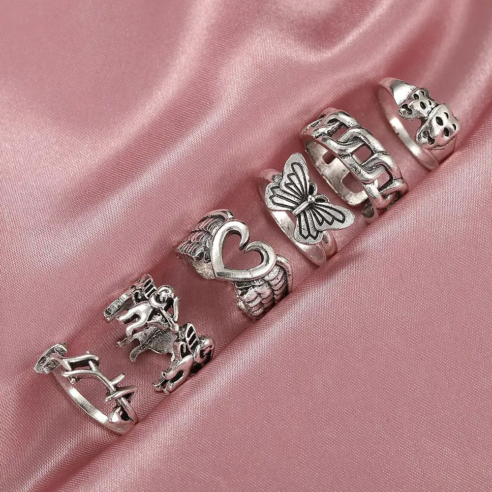 Punk Gothic Heart Ring Set for Women Black Dice Vintage Spades Ace Silver Plated Retro Rhinestone Charm Billiards Finger Jewelry
