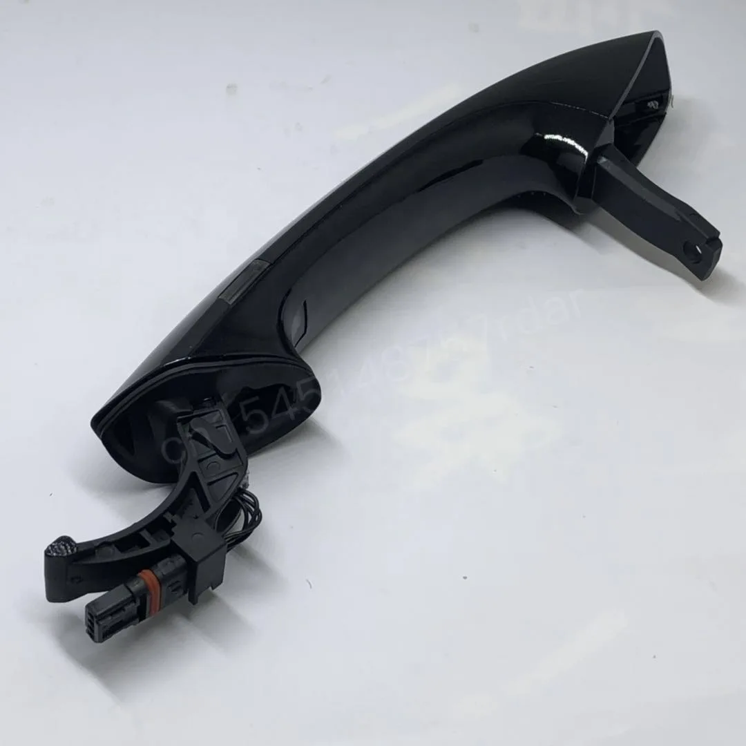

The left door handle of the rear door is Suitable for BMW b7g11g12 51217392133