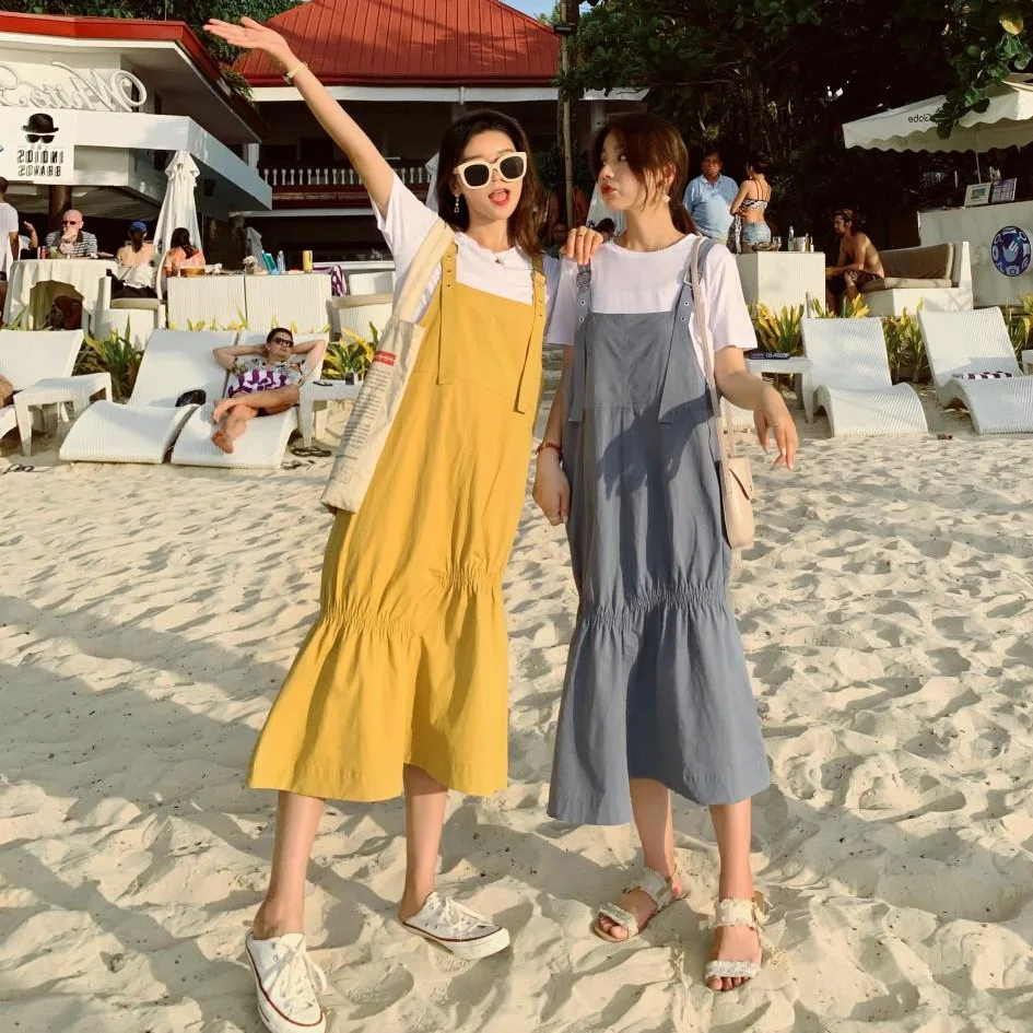 

Photo Shoot Western Style by Age Two-Piece Set CHIC Yellow Loose-Fit Pleated Adjustable Fishtail Strap Dress round Neckline T-sh