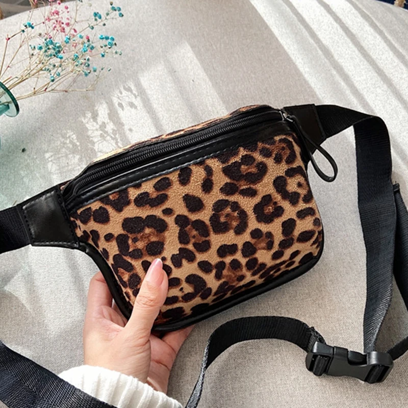 

Fashion Leather Crossbody Bag For Women 2019 Small Lady Shoulder Messenger Bag Leopard Purses and Handbags Chain Chest Bags