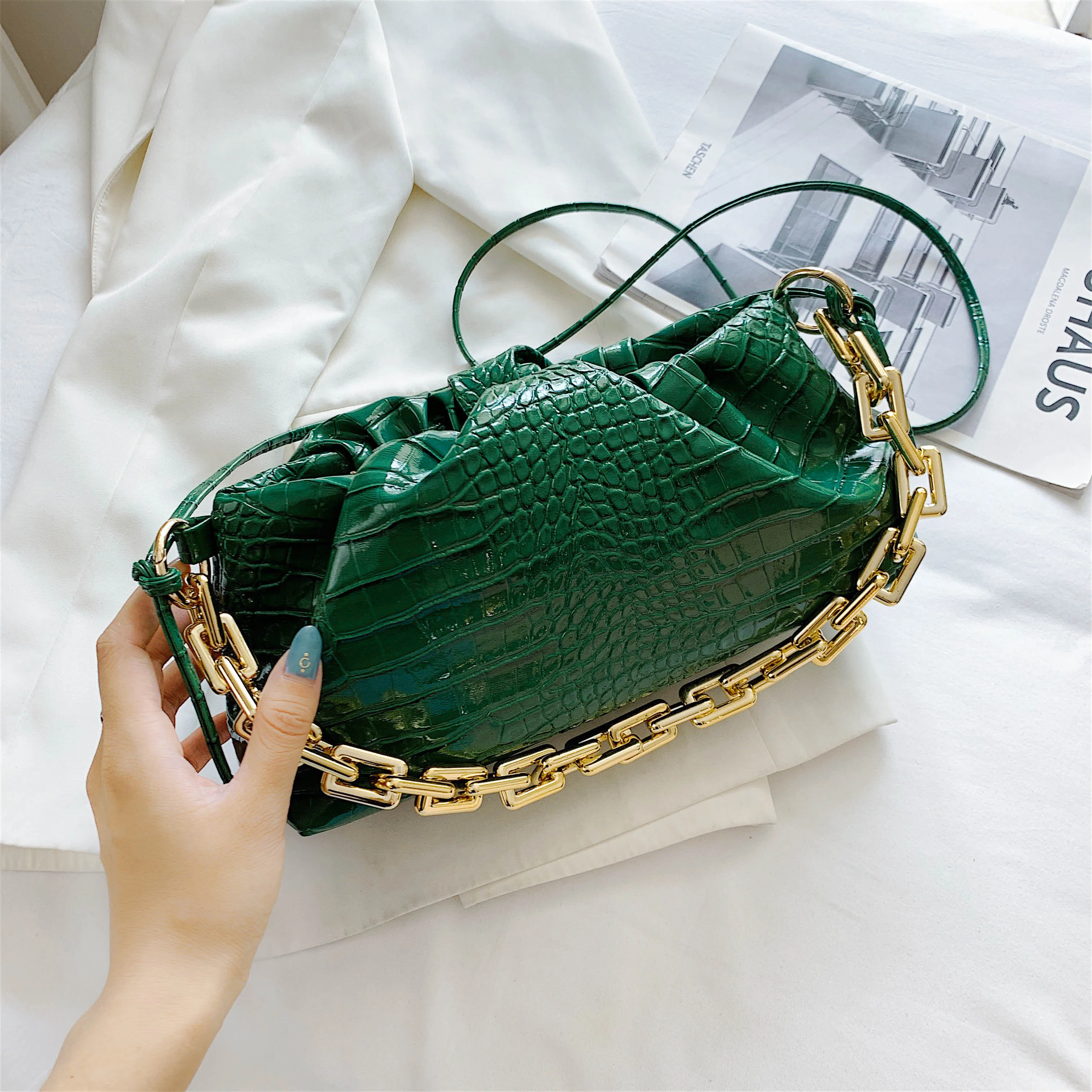 

Crocodile pattern Small Bag PU Leather Crossbody Bags For Women 2020 Shoulder Handbags Female Fashion Travel Cross Body Bag