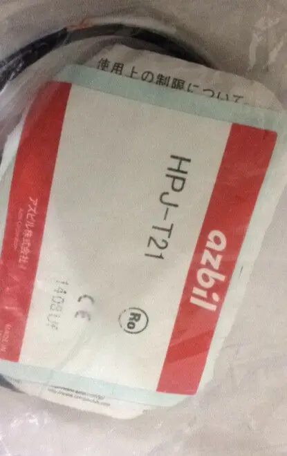 

1PCS Azbil HPJ-T21 HPJT21 Photoelectric Sensor -New