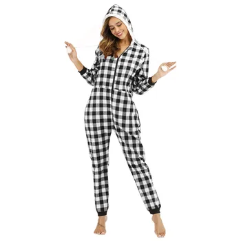 

2020 new fashion women's clothing European and American plaid flannel one-piece nightwear home service