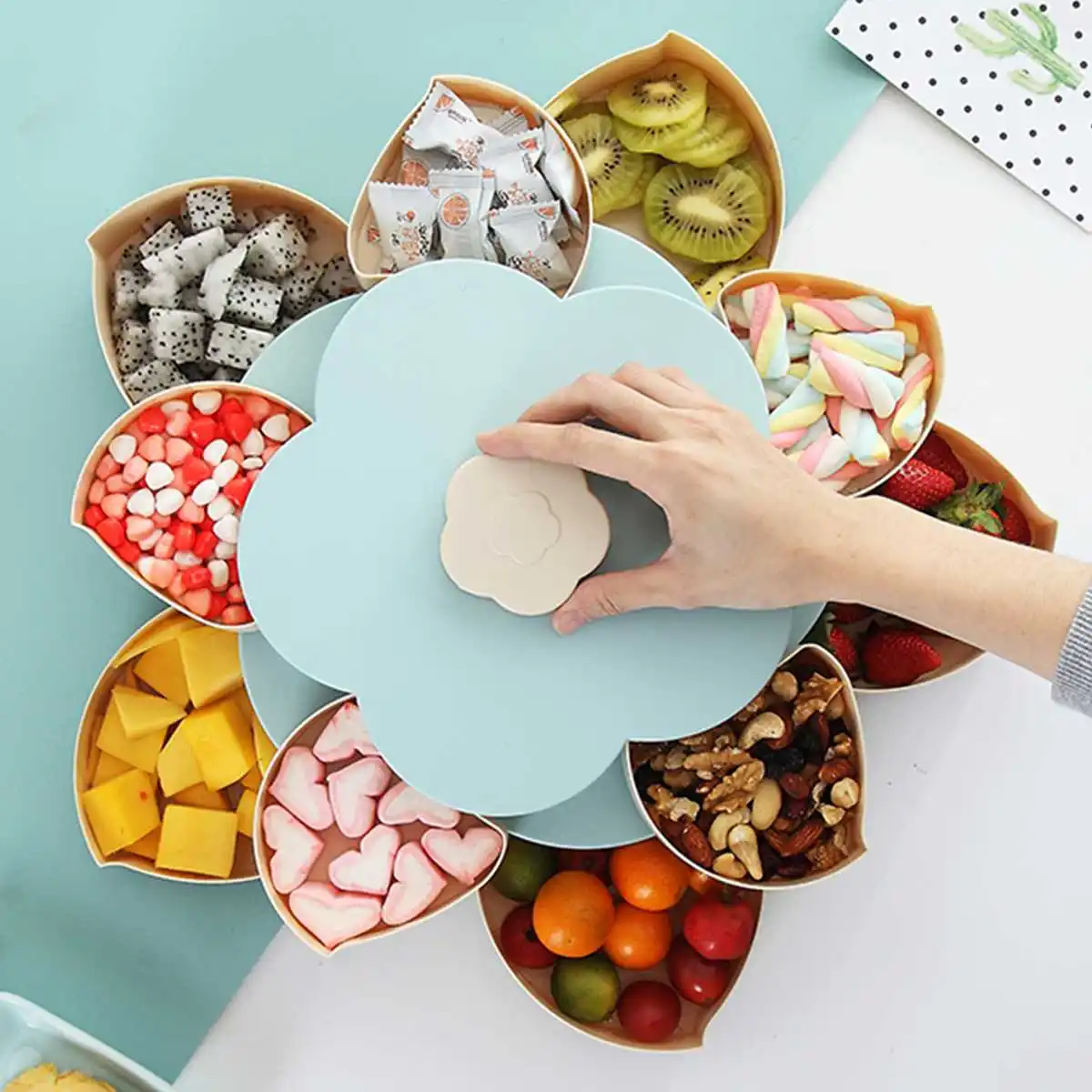 

Petal-Shape Rotating Snack Box Candy Tray Food Storage Box Wedding Candy Plates Double-deck Dried Fruit Organizer Storage