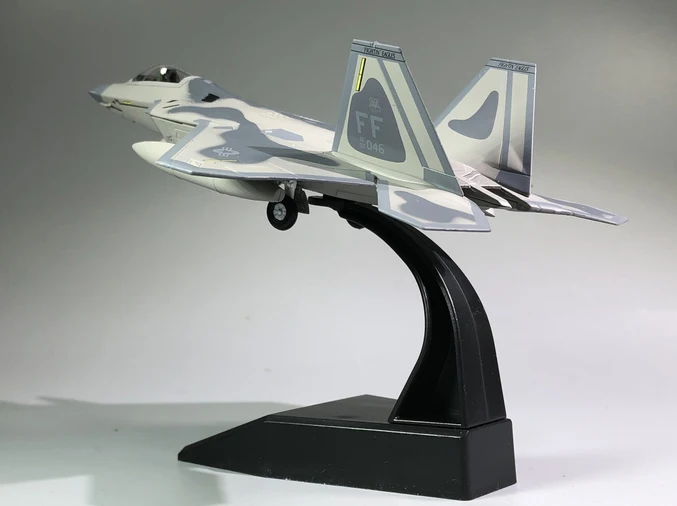 1:100 1/100 шкала США Lockheed Martin F-22 F22 Raptor Истребитель литой металлический самолет модель самолета мальчик игрушка на день рождения