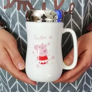 Creative Mug Ceramic Cup Cute Couple Coffee Cup Pair Korean Female Student Cup with Lid Spoon Trend Coffee Cup Travel Travel Mug - Цвет: 420ML set