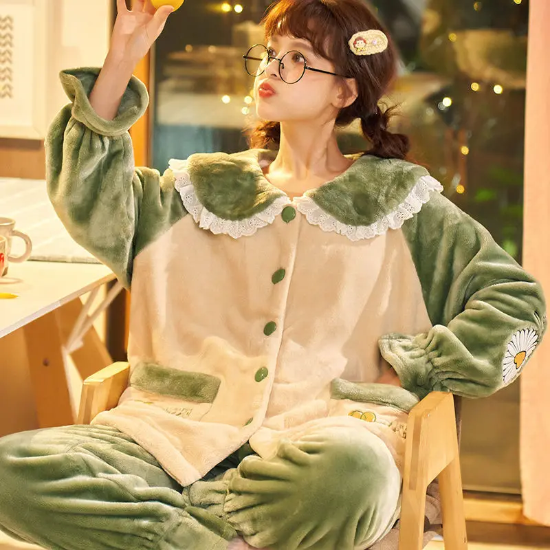 

2020 New Female Winter Pajamas Set Women Sleepwear Warm Flannel Long Sleeves Pajamas Purple Cute Homewear Thick Home Suit