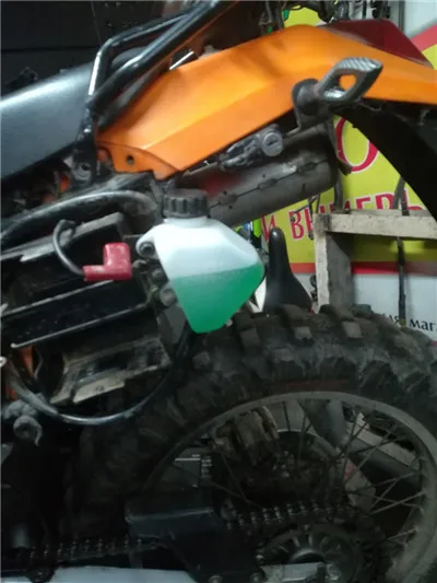 Замена Набор бутылка воды Хладагент переполнения резервуар радиатор для Kawasaki KLX250 KLX 250 1994-2007 2006 2005 2004