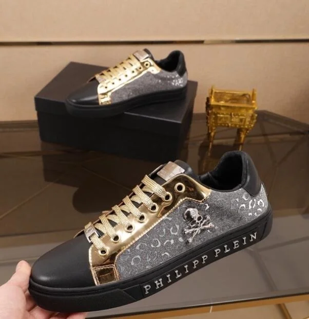 Non-leather Casual Shoes 