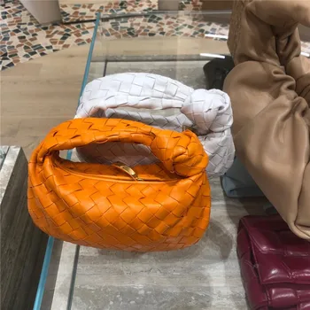 

Mini Woven Handbag Lady Knotted Underarm Bag Female 2020 New Fashion Portable Bag Soft Leather Basket Croissant Crescent Bag