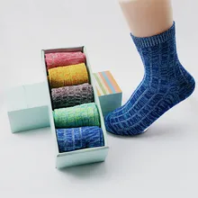 Высокое качество, женские носки, теплая подарочная упаковка, 5 пар/лот, Осень-зима, женские цветные носки с яркими линиями, Женские Дышащие хлопковые носки