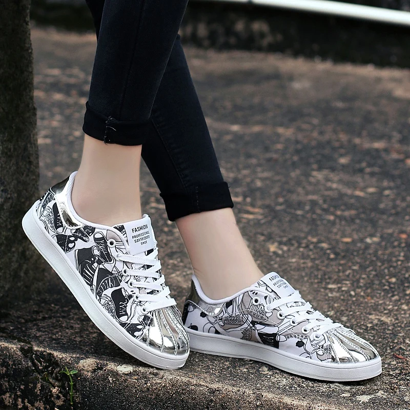 

Shoes Woman Fashion White Canvas Shoes Sneakers Women Chaussures Femme Leisure Flats Schoenen Vrouw New Designer Dropshipping
