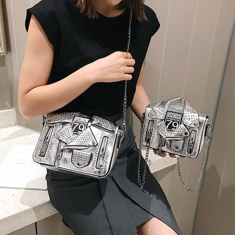 Koop Hocodo Hot Europese Merk Designer Vrouwen Kleding Schouder Messenger Klinknagel Jas Zakken Gepersonaliseerde Ketting Motorfiets Zakken Bolsas