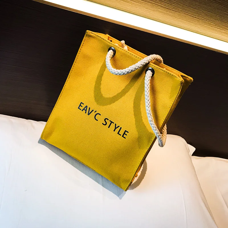 

Early Autumn New Style Fresh Artistic Canvas MORI Series One-Shoulder Diagonal Handbag Linen Flower Color Hand Tote Bag
