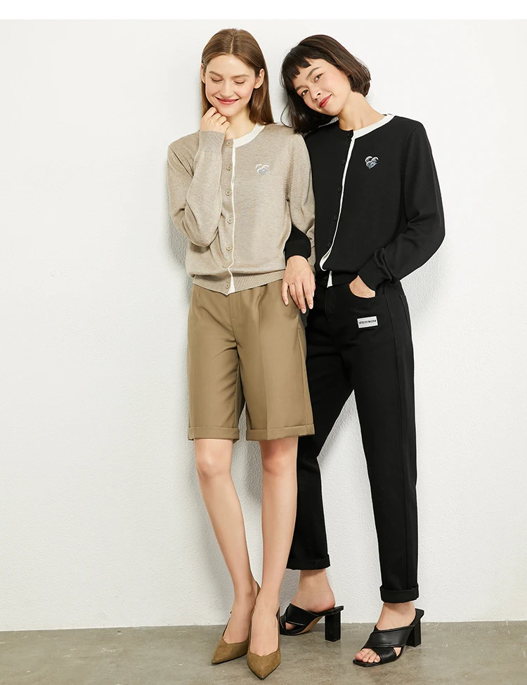 AMII Minimalism Autumn Fashion Embroidery Female Jeans Causal Cotton High Waist Straight Ankel-length Female Jeans 12070215