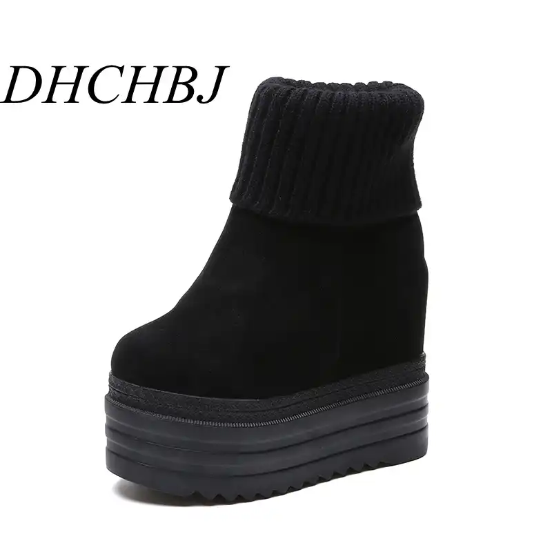 tenis com salto dentro