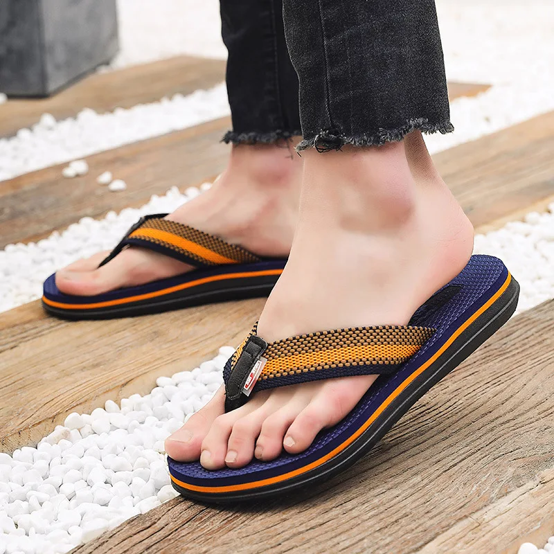 Men's Flip Flops Summer Vacation Beach Soft Toe Sandals Slippers-NEW 