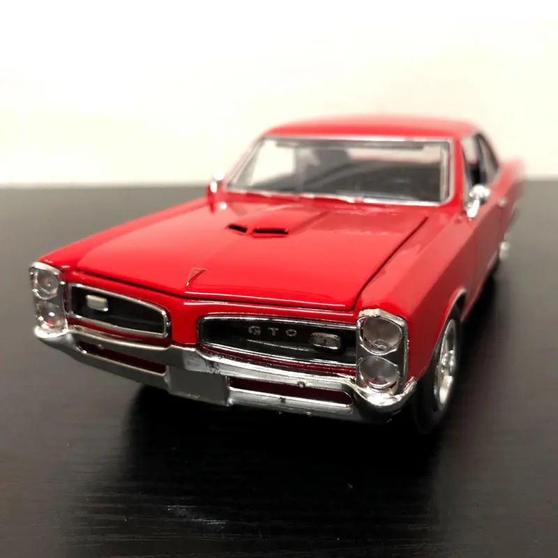 Ceny 1 24 skala Classic USA pontiac gto 21cm długość odlewany metal model samochodu zabawka do kolekcji, prezent, dzieci, dekoracja