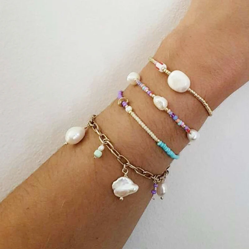 

Women's Color Beads Natural Freshwater Pearl Bracelet Ethnic Style Fashion Unique Design Bangle 2021 New Gentle Simple Arm pulse
