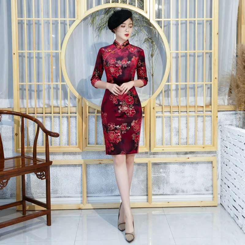 Мандарин Воротник для женщин цветок Китайский классический Qipao Винтаж Кнопка элегантный Мини Cheongsam велюр леди облегающее вечернее платье