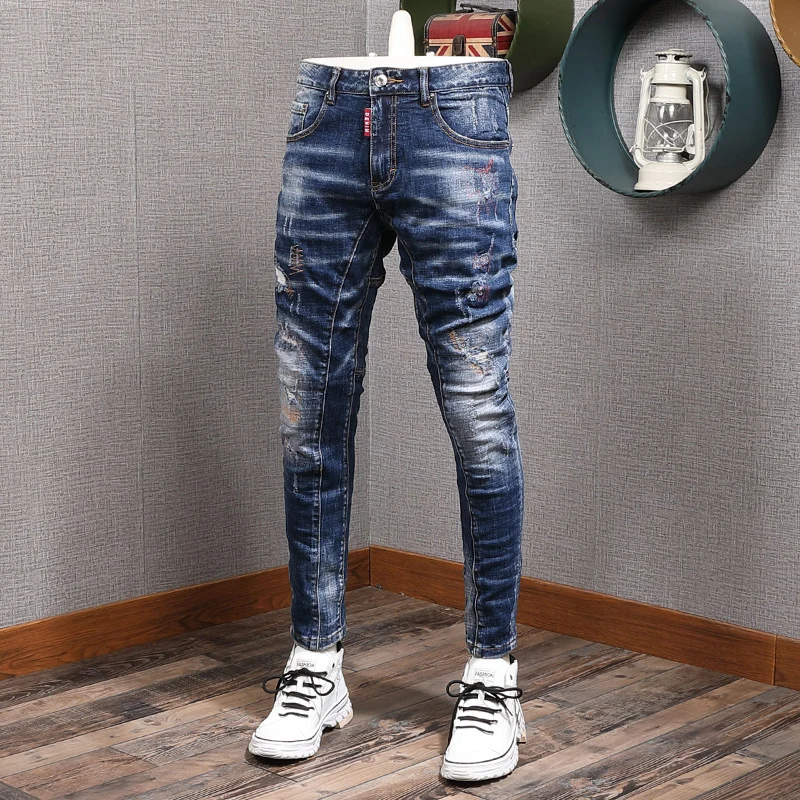 Ropa de calle de moda para hombre, pantalones vaqueros Retro Azul elásticos ajustados empalmados de diseñador, Jeans de motorista rasgados, pantalones clásicos italianos
