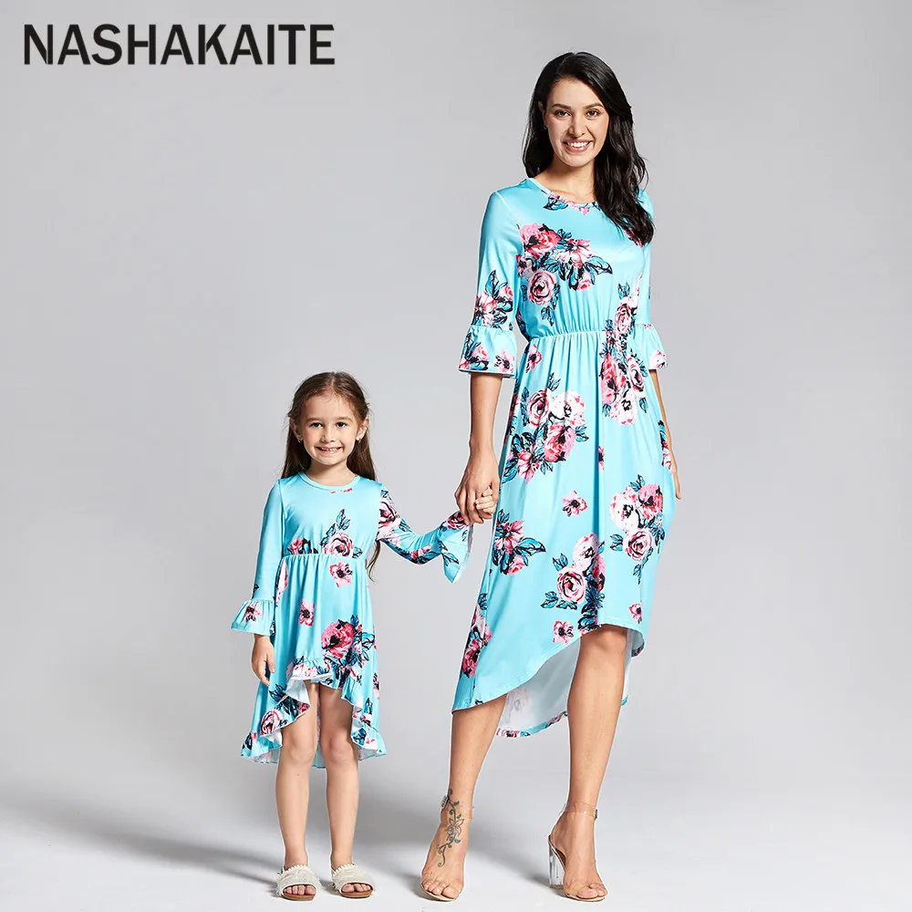 NASHAKAITE/Одинаковая одежда для всей семьи; осеннее синее платье с расклешенными рукавами и принтом; платье для мамы и дочки; vestidos madre e hija