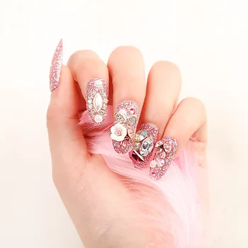 

24pcs/box Exquisite Flower Glitter false nails Rhinestone Decorative Gold Foil Long Length oval Wearable Fake Nails with Glue
