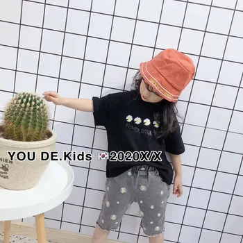 

2020 summer new girl letter small daisy short sleeve shirt suit summer thin section casual female two-piece suit