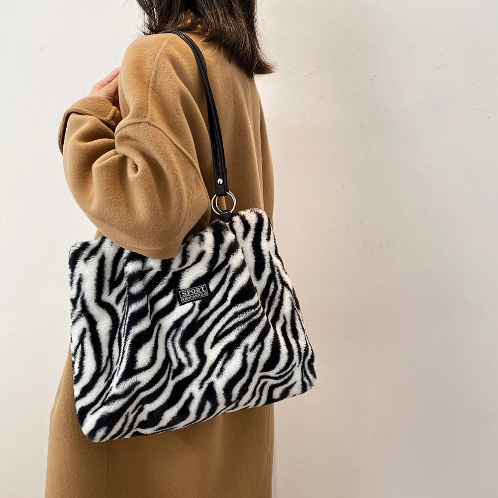 Vintage Plush Printing Women Large Capacity Shoulder Bags Fashion Zebra Cow Pattern Female Autumn Winter Casual Shoulder Handbag