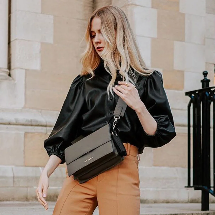 12718412825_1513276452