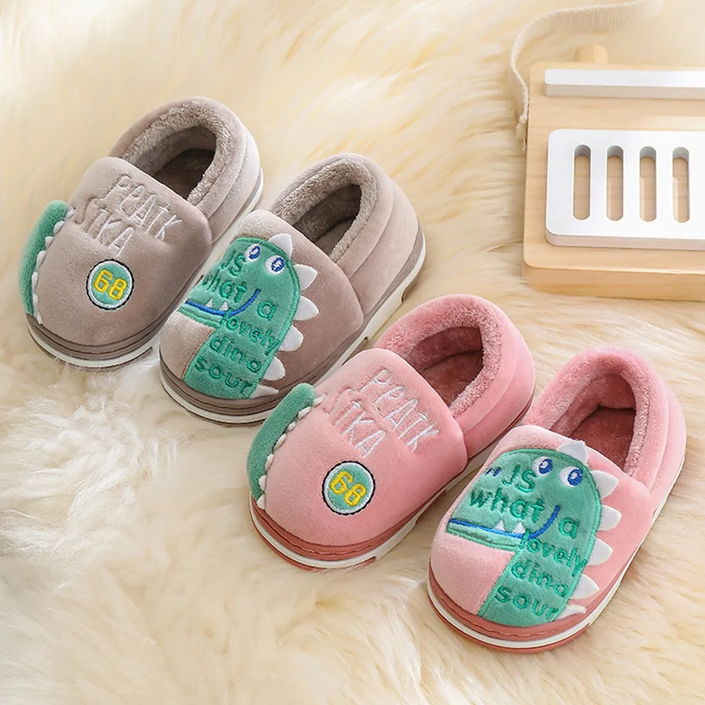 Плюшевые зимние тапочки с героями мультфильмов; детская обувь; тапочки для маленьких девочек; Детская домашняя обувь из флока с динозавром для маленьких мальчиков; Теплая Повседневная обувь