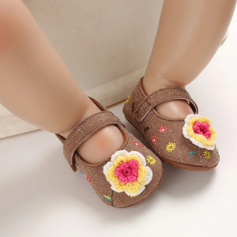 

Baby Girls First walker Toddler Soft Soled Shoes Anti-Slip Fashion Flower Newborn hook&loop Cotton shoes for 0-18M Newborn Girls
