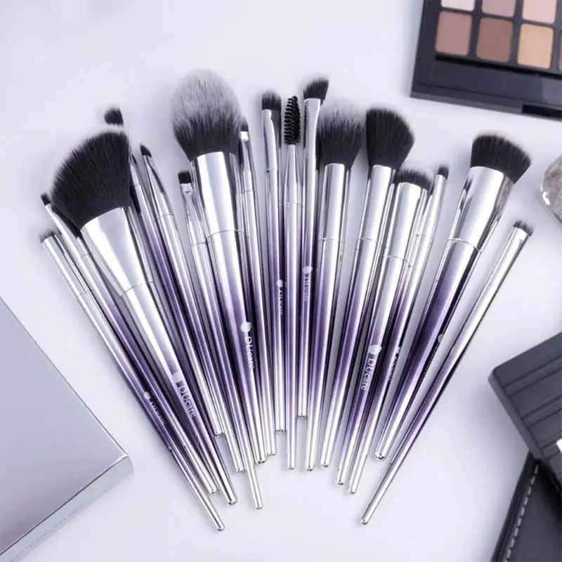 17PCS Cosmetic Makeup Brushes Set Foundation Blusher Eyeshadow Lip Brush Tool