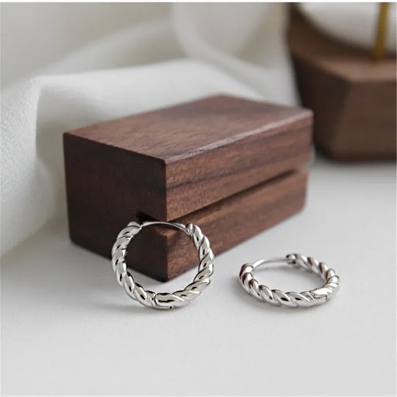 925 Sterling Silver Korean Version Simple Twisted Stud Earrings Women Fashion Temperament Wedding Party Jewelry Friendship Gift - Image 4