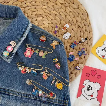 

3/4pcs Cartoon Anime Badges Pop Culture Brooches Funny Toy Story Brooches Lapel pin Enamel Pins Jewelry Gift for Friends Women