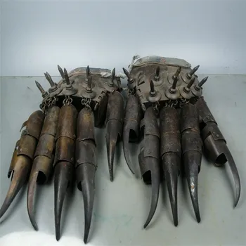 

China old Beijing old goods Pair of copper hand grabs