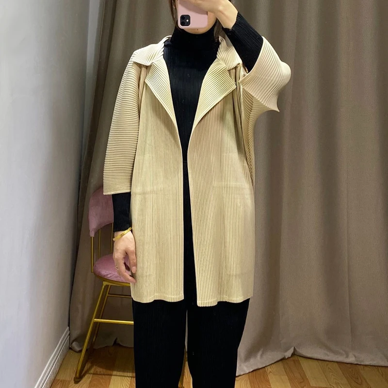 Осень и зима MIYAKE fold утолщенное пальто мода большой размер свободное шоу тонкий универсальный кардиган