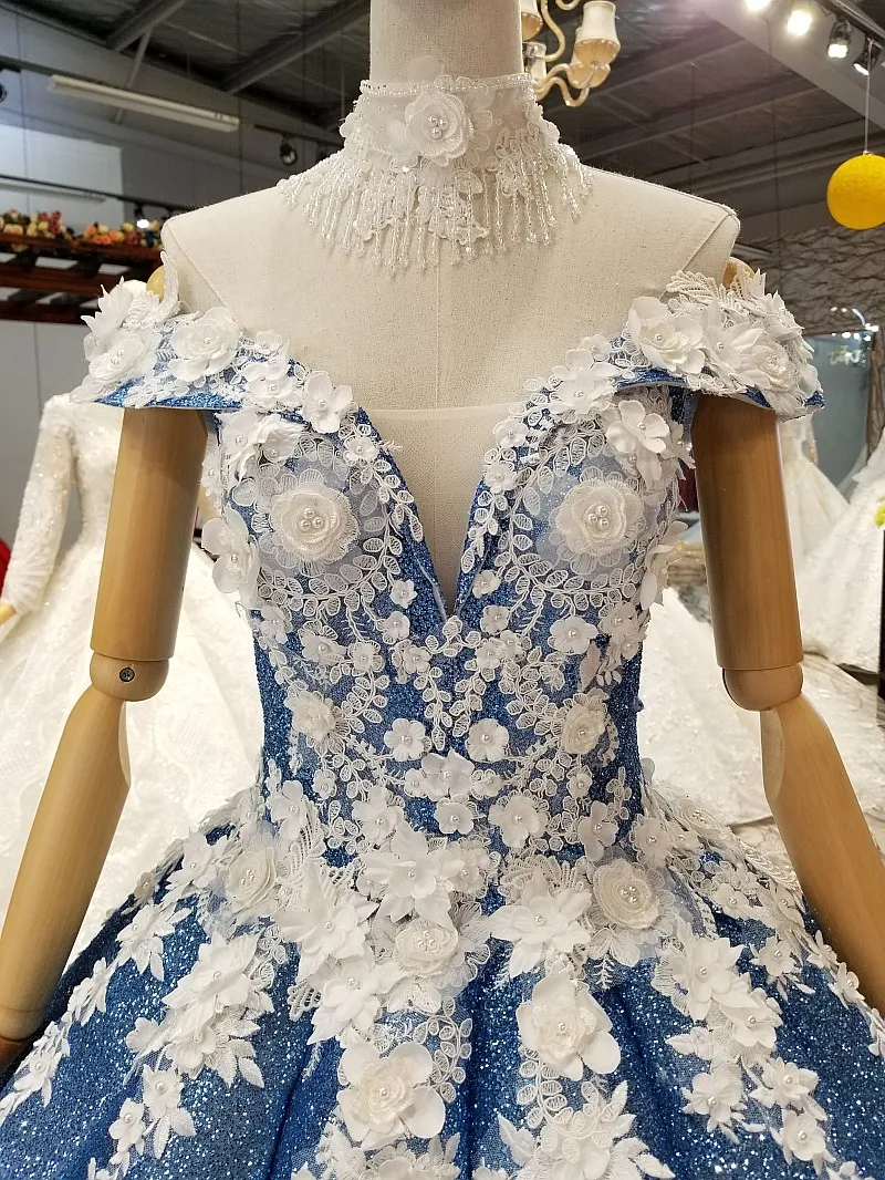 flowers bride dress