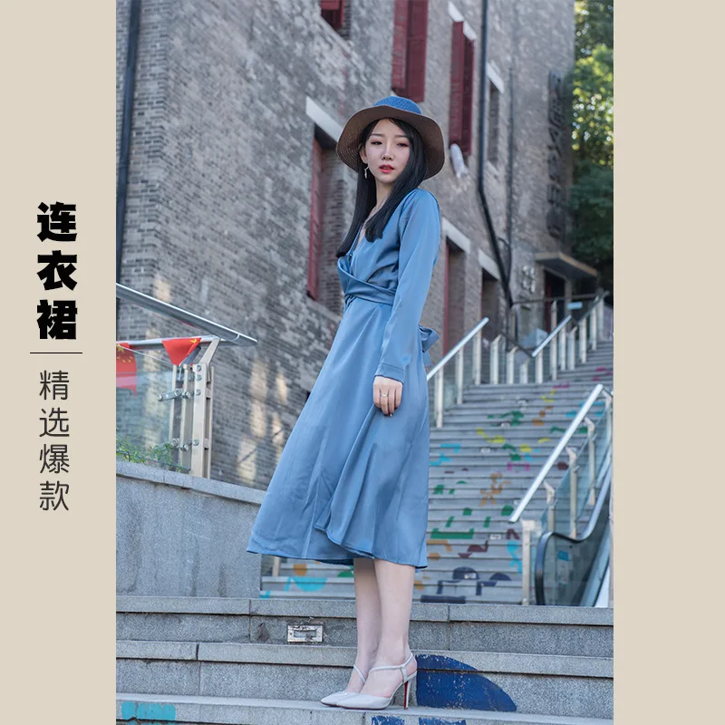 

New Style Autumn And Winter WOMEN'S Dress V-neck Long Sleeve Slimming Dress Elegant Young Slim Fit Solid Color Dew Combined Garm