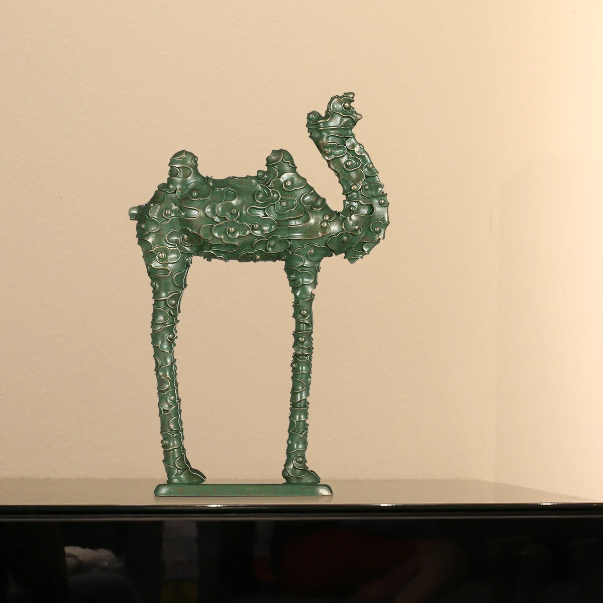 

Cloud Pattern Camel Fiberglass Sculpture Modern Sculpture Original Design Camel Artwork For Home Office