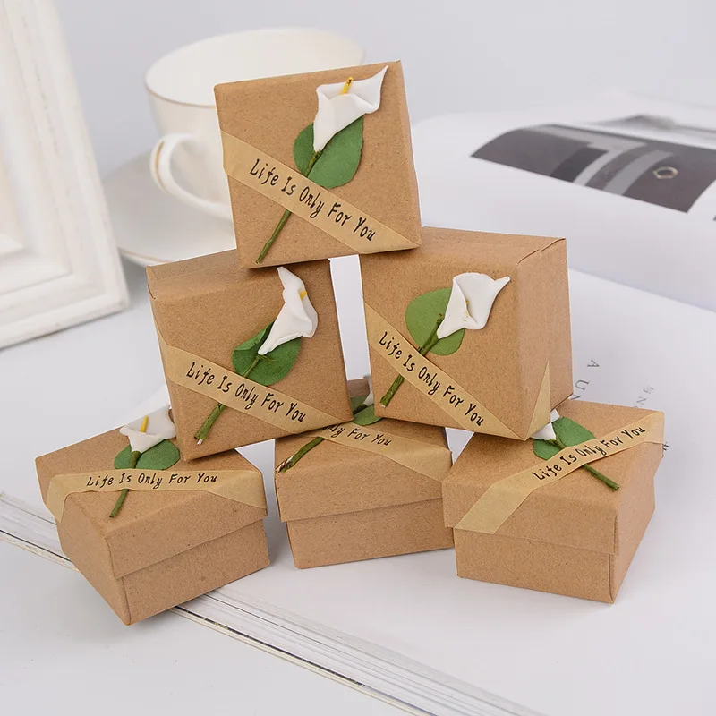 

1Pcs Creative Jewelry Box Retro Kraft Jewelry Box Gift Cardboard Boxes