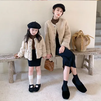 

Parent-child clothing early winter new Korean girl small fragrance flower buckle sweater coat