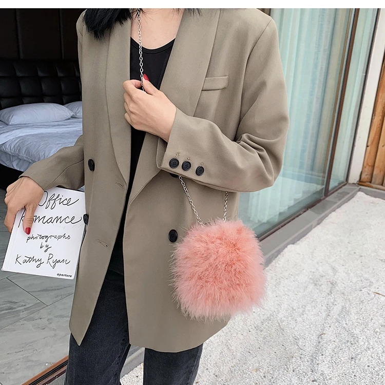 iVog New Arrival Everyday Female Small Fur Crossbody Shoulder Handbag cc Geometric Chain Hand Bags for Women