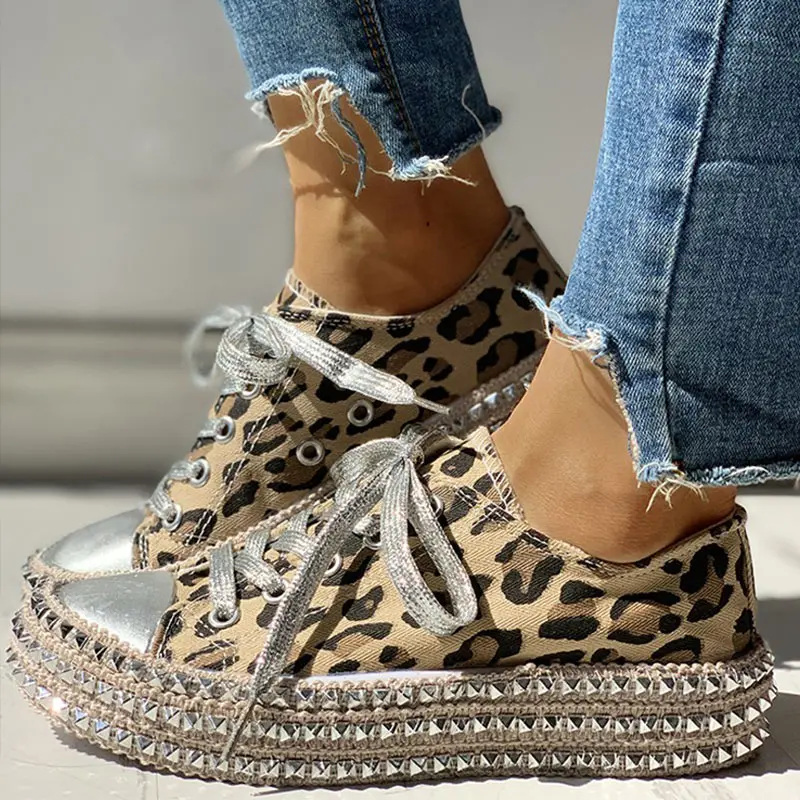 

Women Autumn Sneakers Woman Canvas Sexy Leopard Cross Lace Up Ladies Rivets Fashion Flat Comfort Women's Elegant Shoes Hot Sale