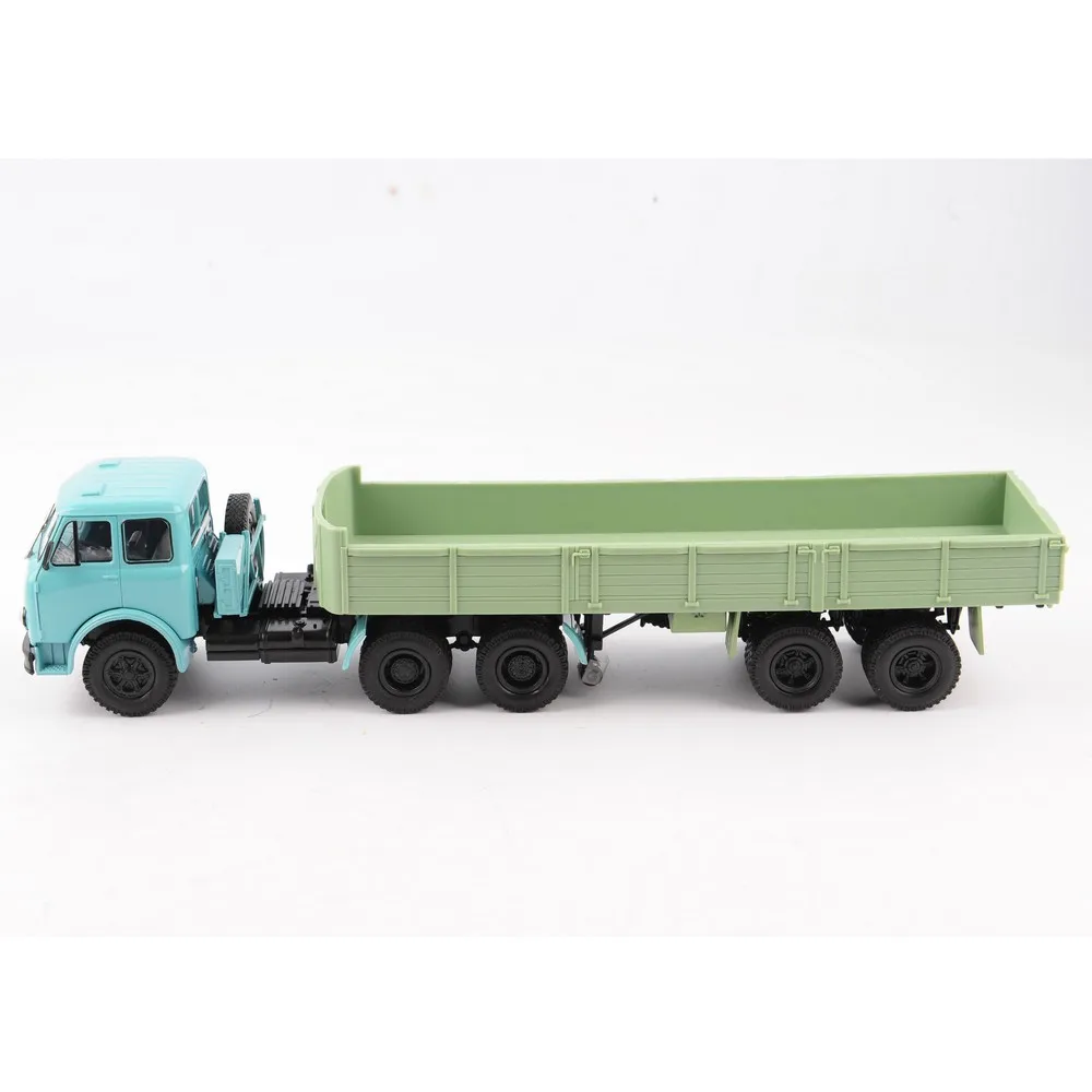 Goedkoop HAW ABTONPOM MA3 515 MA3 5205 143 Schaal Classic Rusland Truck Vrachtwagen van Voertuig Model Diecast Cars Collection Kind Gift Speelgoed