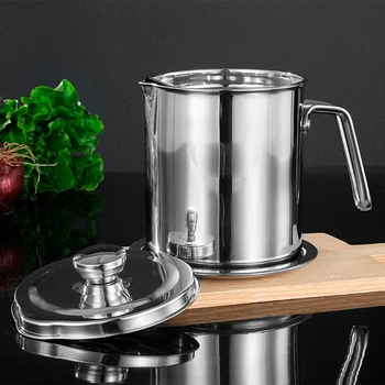 

Stainless Steel Grease Containe,2L Cooking Oil Can with Fine Mesh Strainer,Removable a Coaster Tray for Kitchen Storage