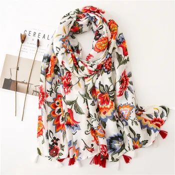 

2019 Autumn Fashion Aztec Floral Viscose Shawl Scarf Women High Quality Wrap Pashmina Stole Bufanda Muslim Hijab Snood 180*100Cm