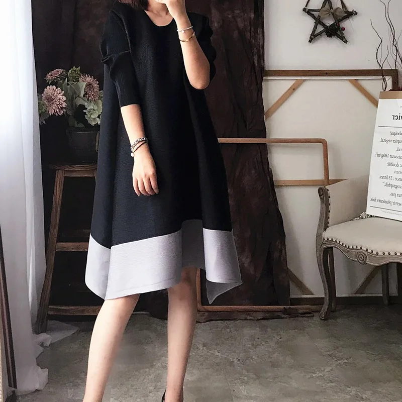 O-neck Black Повседневная складчатая одежда Miyake Fold лоскутное ТРАПЕЦИЕВИДНОЕ свободное платье Новая мода до колена три четверти рукав сплошное винтажное платье - Цвет: O-neck Black